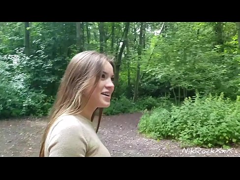 ❤️ Я прапанаваў Эвеліне трахнуцца ў грамадскім месцы! Яна сказала так. Потым я трахнуў яе ў попу і скончыў ёй у рот. Потым яна раззлавала сябе. Порна у нас be.porngifmag-com.ru